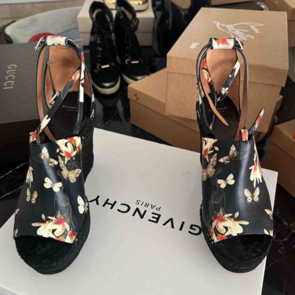 Givenchy Black and Cream Floral Wedges